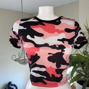 💙 Camouflage Print Crop Top Size 8